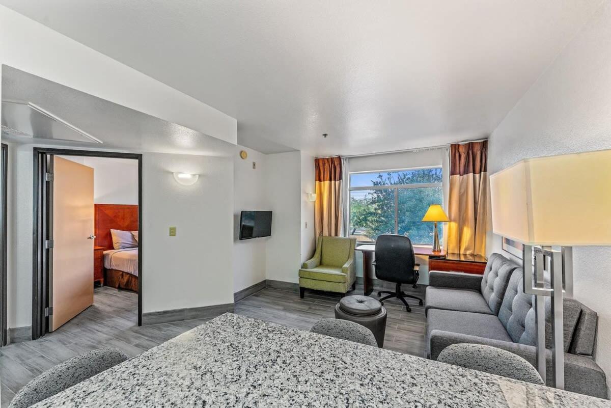 Chandler Promo 1Bd 1Ba Exteriör bild